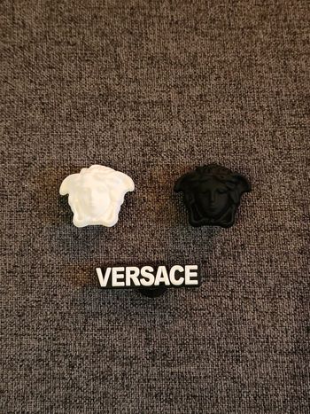 Jibbitz/PinsCrocs/Charms