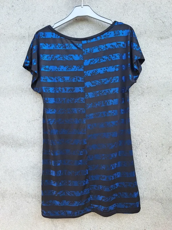 T-shirt à rayures - photo numéro 2