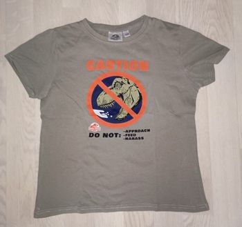 Tee-shirt kaki motif dinosaure Jurassic World
T. 10 ans