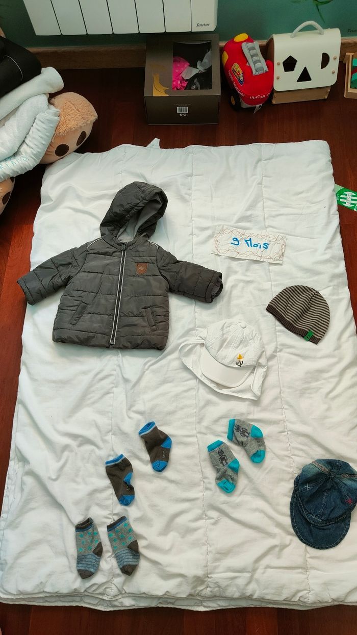 Vends vêtements bébé 9 mois - photo numéro 9