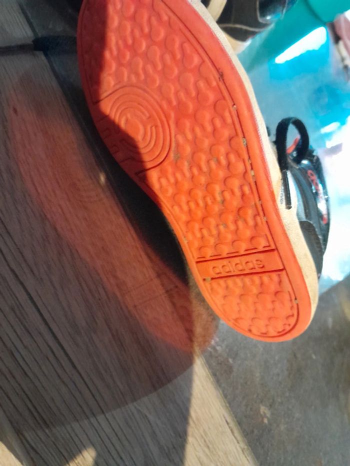 Chaussure adidas - photo numéro 7