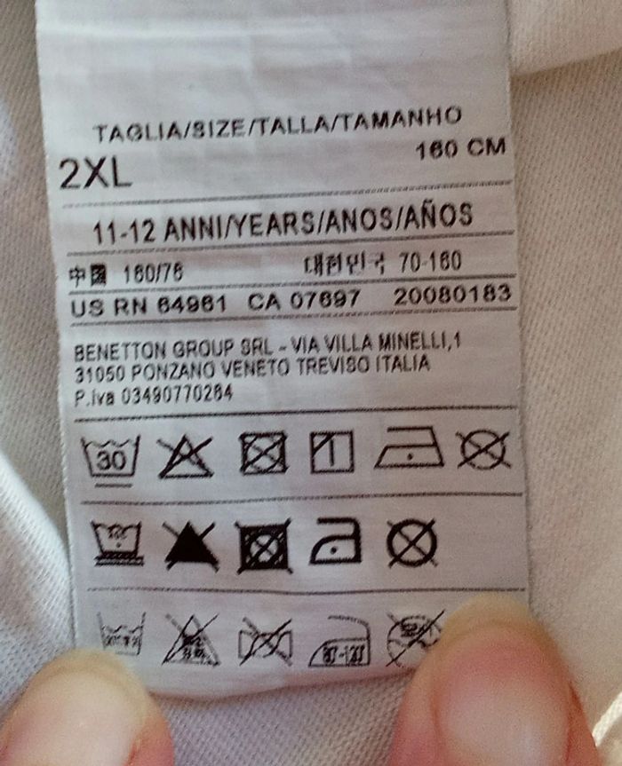 T-shirt Benetton 12 ans - photo numéro 6