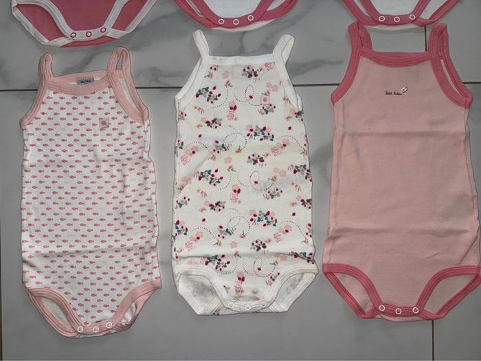 Lot de 6 body petit bateau 12 mois - photo numéro 2