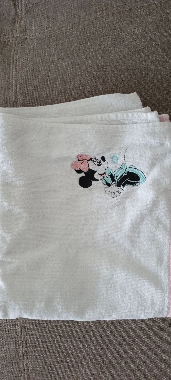 Serviettes de bain Minnie Disney - photo numéro 2