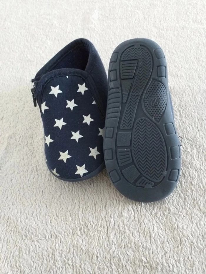 Chausson bleu étoilé taille 22 la halle