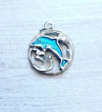 🐬 Pendentif dauphin bleu et argenté vintage🐬