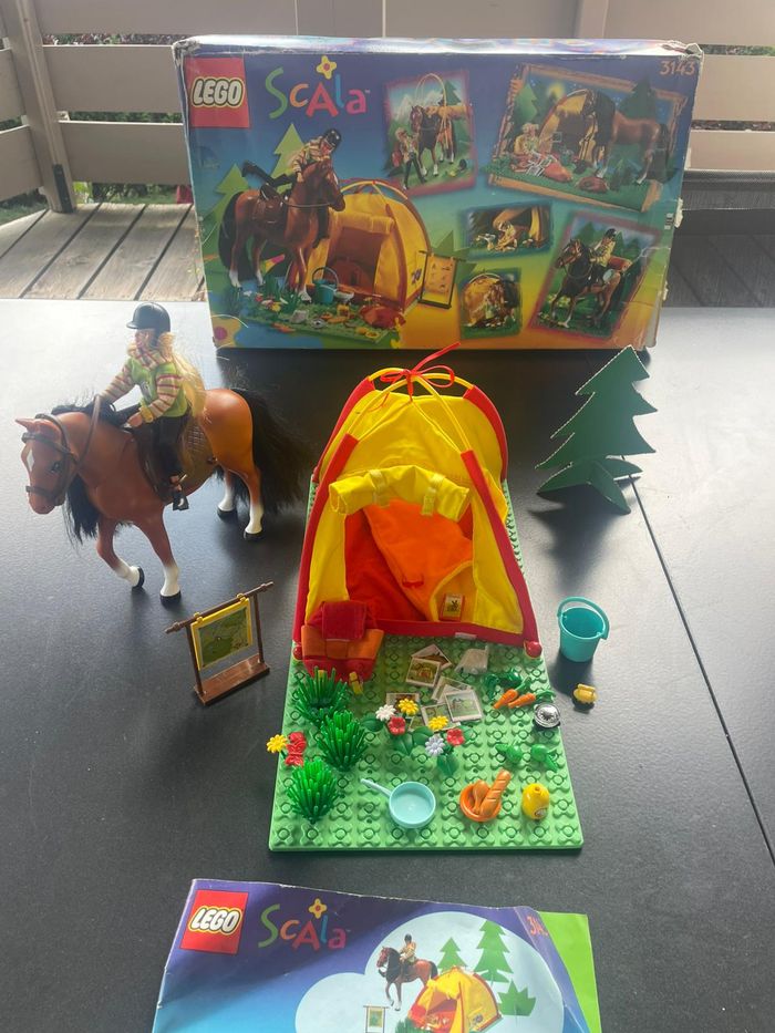 LEGO Scala 3143 – Campement Équestre - photo numéro 2