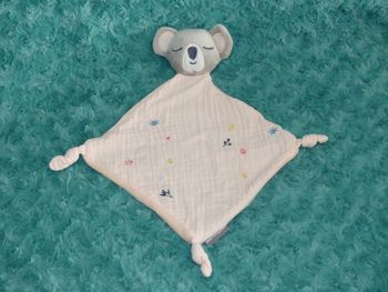 Doudou plat koala lange rose gris Vertbaudet 🐨tbe