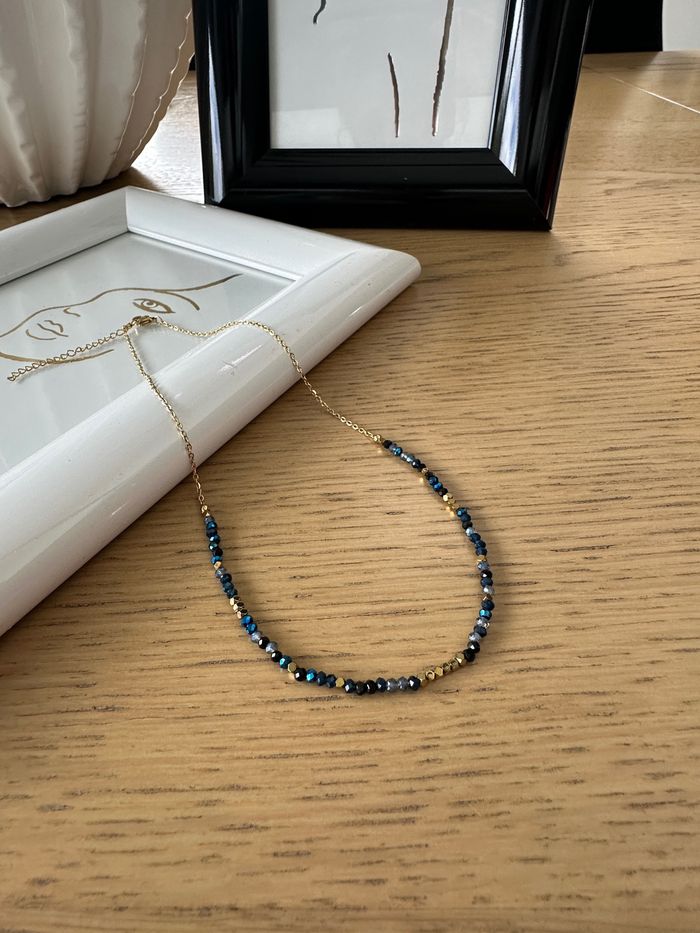 Collier fin en perles de cristal couleur bleuté chaîne en acier inoxydable or avec chaînette réglable - photo numéro 2