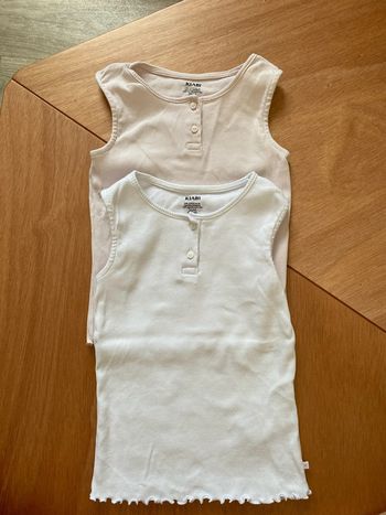 Lot de 2 débardeurs / t-shirt sans manches côtelés