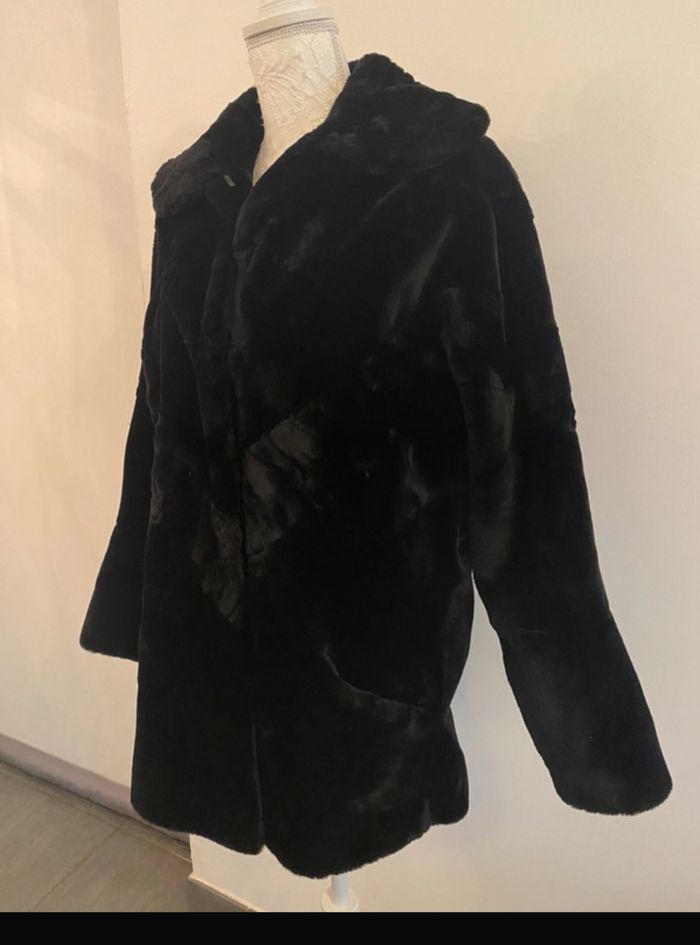 manteau veste  fausse fourrure T36 Yessica