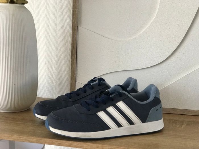 Basket à lacet Adidas marine - photo numéro 2
