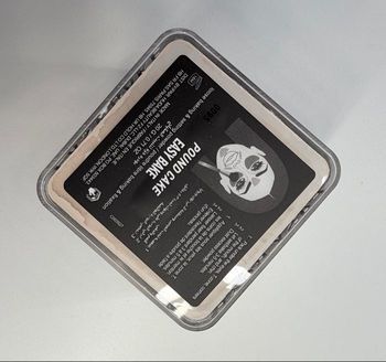 Easy Bake Hudabeauty pound cake grand format 20g