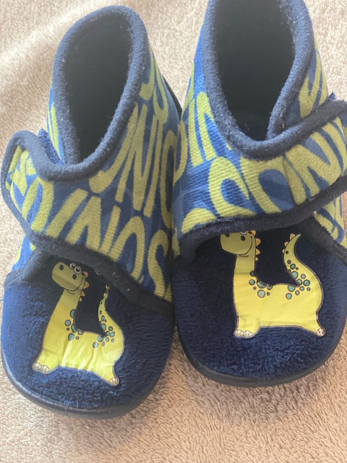Chaussons dino - photo numéro 4