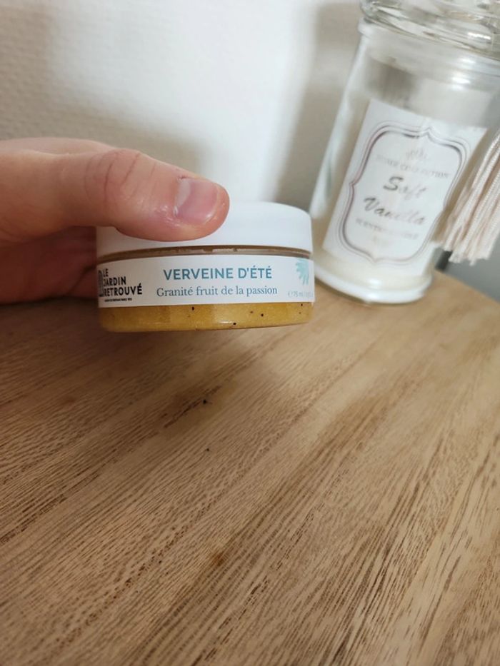 🌺Soin exfoliant granité fruits de la passion Le jardin retrouvé🌺 - photo numéro 3