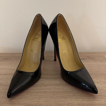 Escarpin Louboutin Pigalle 120 patent black T39