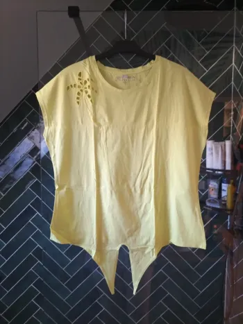 T-shirt a nouer
