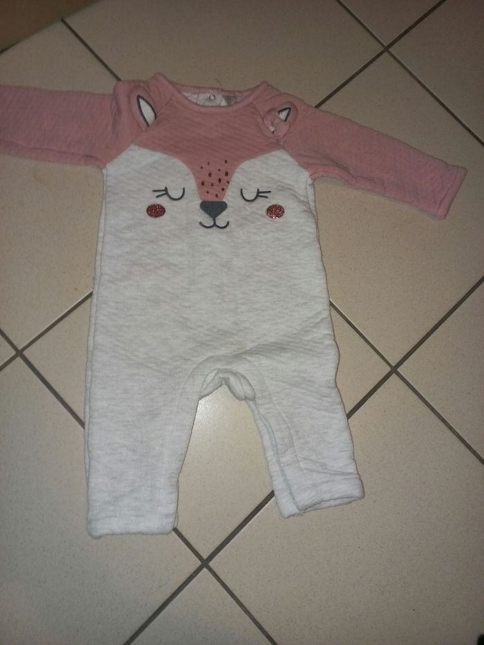 Pyjama bebe