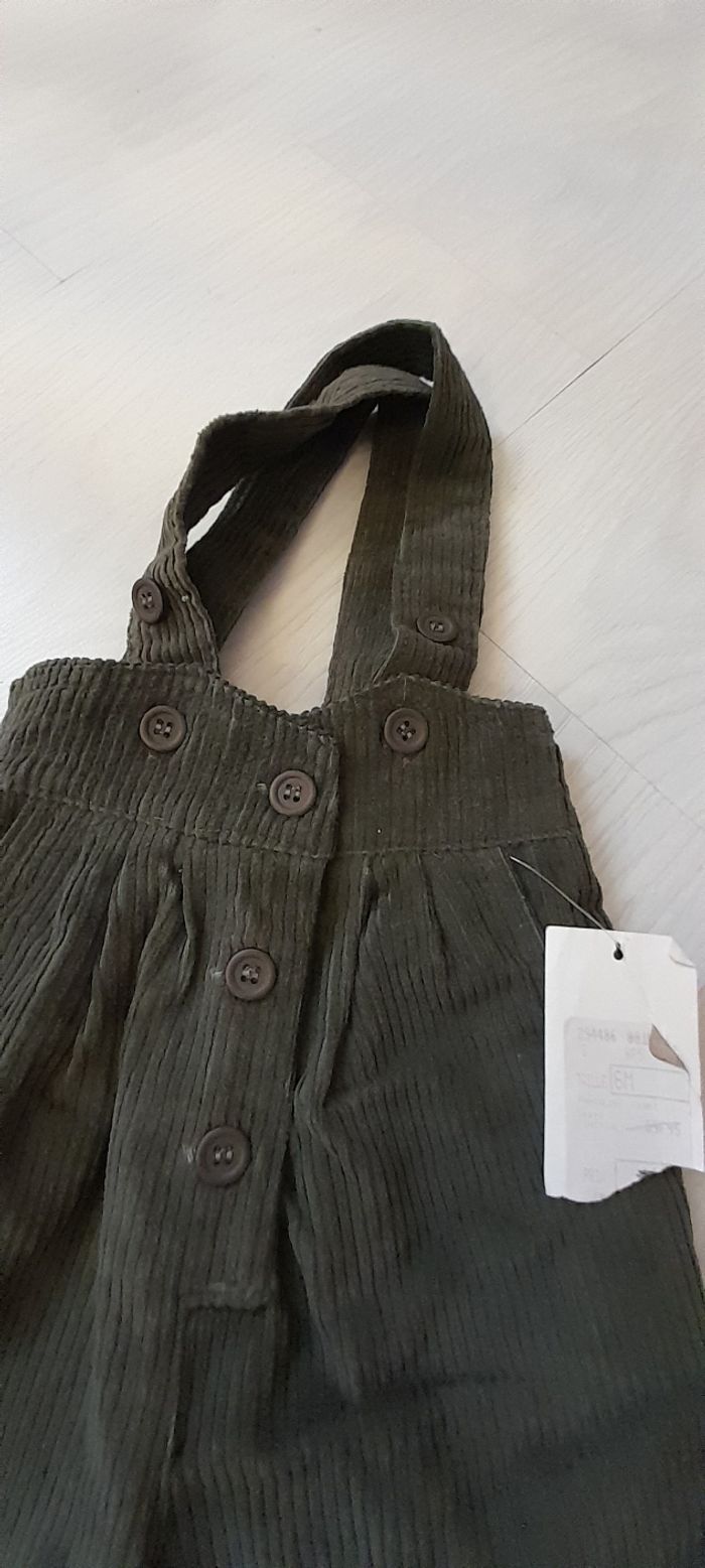 Pantalon avec bretelles T 6 mois - photo numéro 2