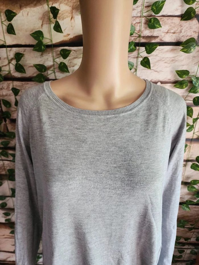 🌸Pull Fin Gris Tex Taille 42🌸 - photo numéro 2
