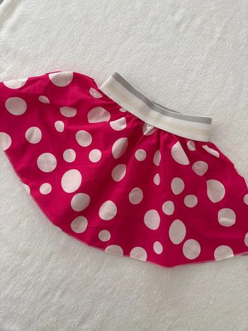 Jupe à pois rose et blanc 3 ans