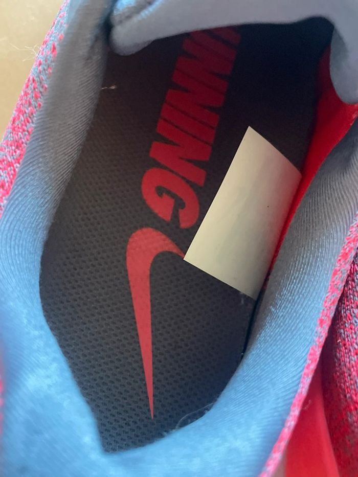 Baskets femme Nike taille 38 - photo numéro 4