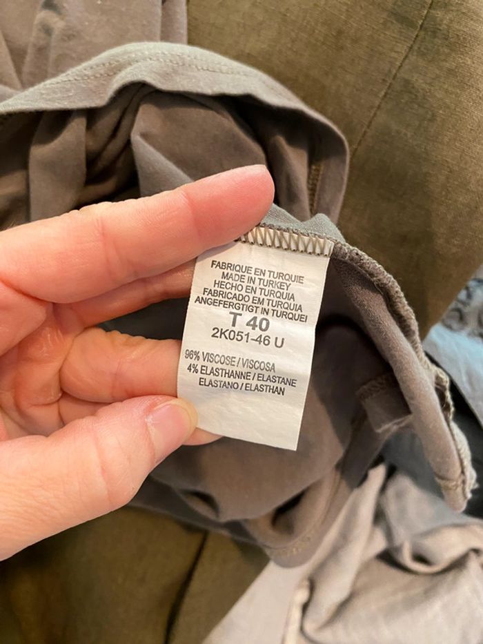 Tee-shirt taille 40 - photo numéro 5