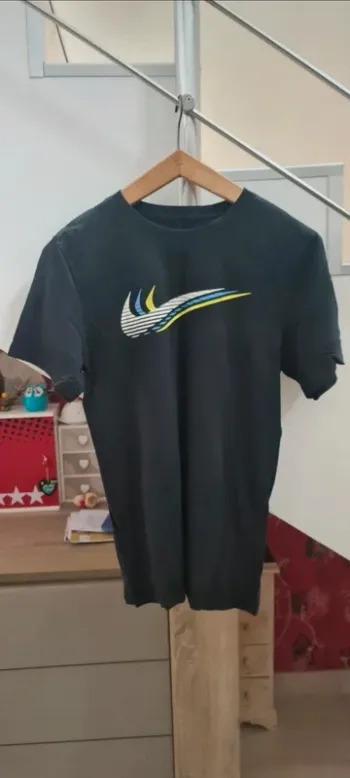 Tee-shirt Nike taille S