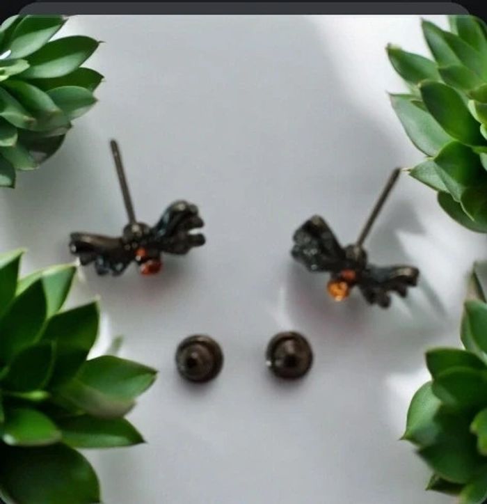 Boucles d'oreilles araignées 🕷 🕷 - photo numéro 2