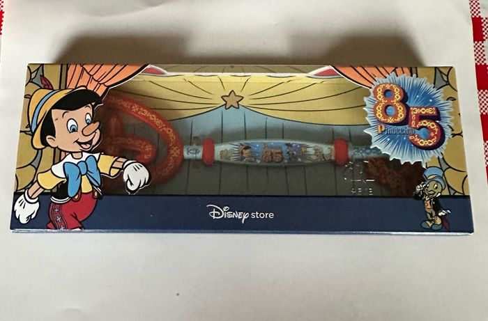 Clé Disney Pinocchio 85e anniversaire
