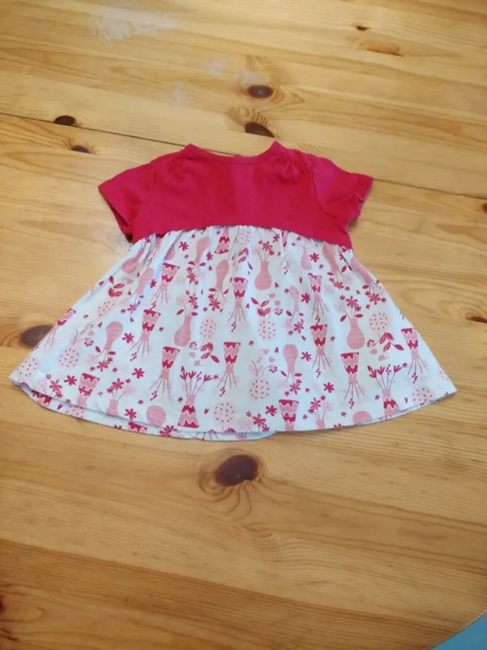 Robe rose