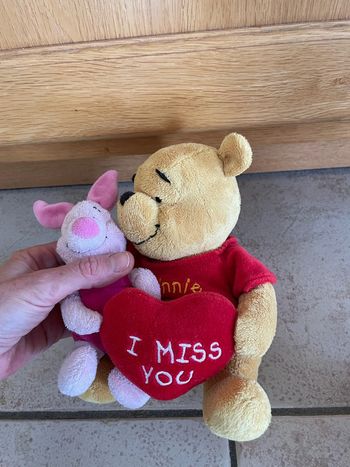 Peluche Winnie l'ourson et Porcinet