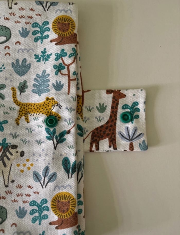 Protège carnet de santé thème Savane - photo numéro 4