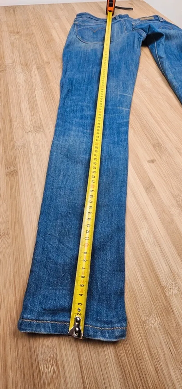 Levi's demi curve mid rise skinny T:36 W27 L32 +patch offert - photo numéro 11