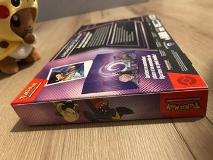 Coffret Pokémon Coffret Premium Carchacrok ex de Cynthia ev10 - photo numéro 5