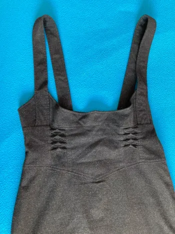 Robe avec larges bretelles T 42