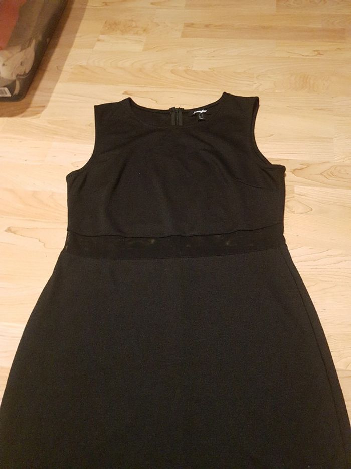 Robe habillée taille 40 - photo numéro 2
