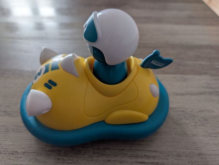 Voiture télécommandée - photo numéro 2