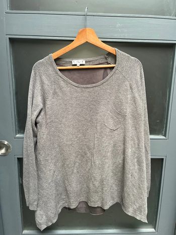Pull gris