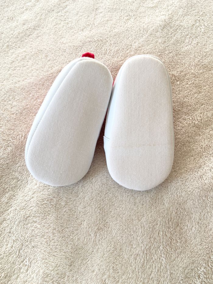 Chaussures bébé à lacets - photo numéro 3