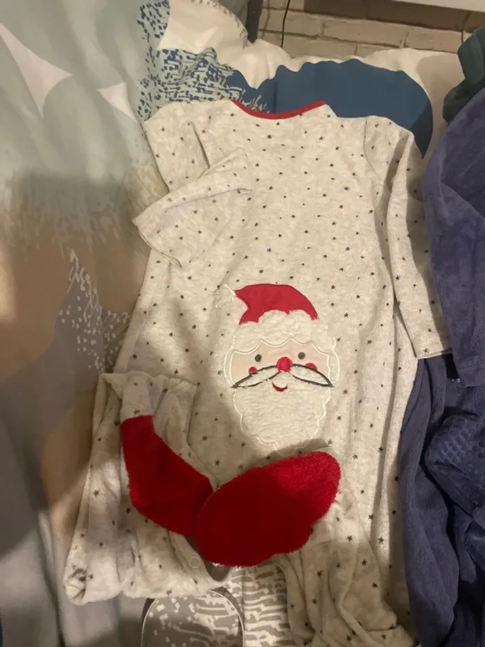 Lot 3 pyjamas et body - photo numéro 5