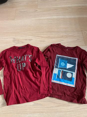 Lot de 2 t shirts 6 ans IKKS et okaidi très bon etat