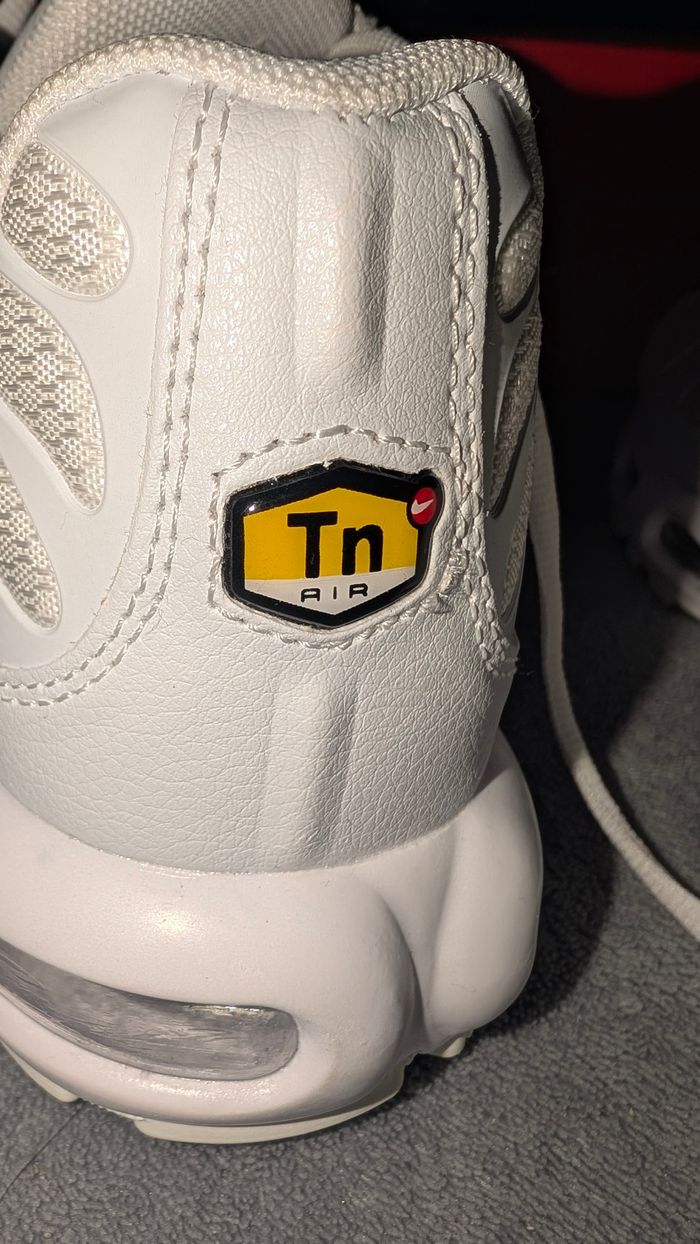 Nike Air Max Plus Blanche - photo numéro 9