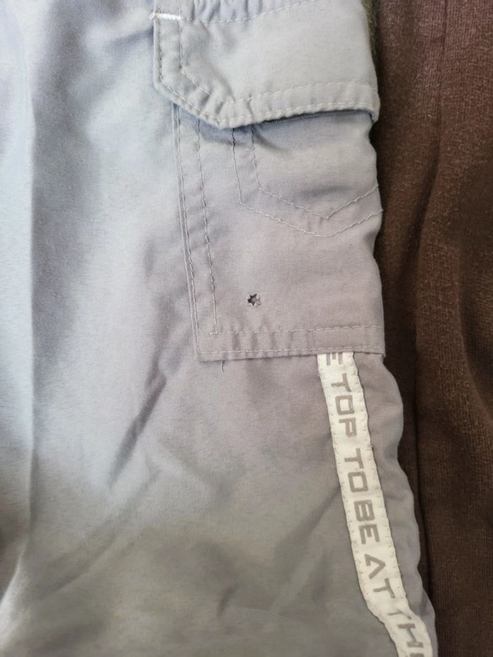 Lot 2 pantalons joggings bon état - photo numéro 4