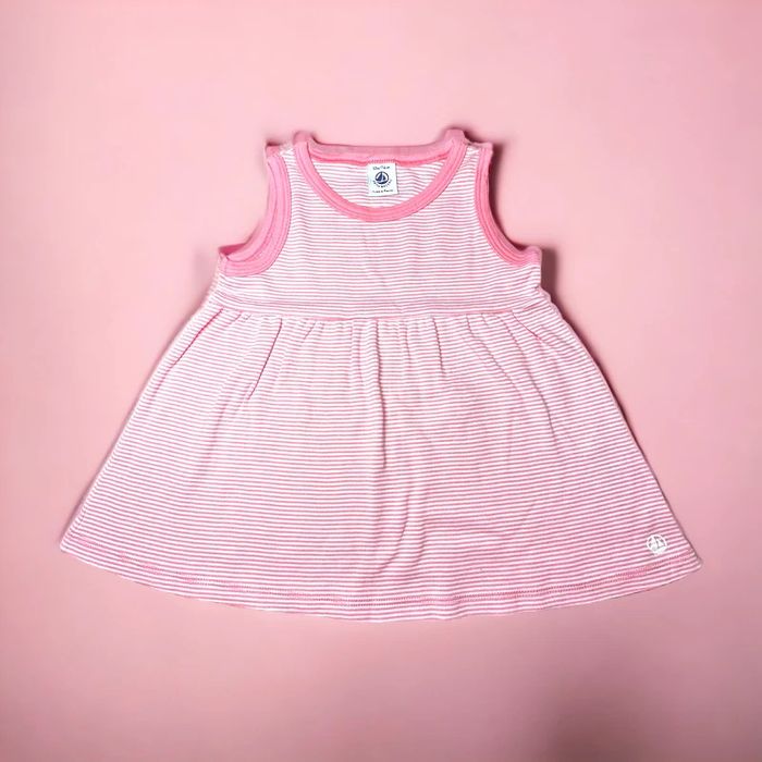 Lot 3 robes d'été Petit Bateau 12 mois TBE (18€) - photo numéro 2