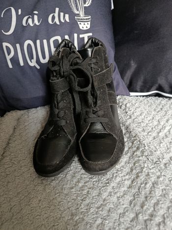 Bottine noir pointure 37