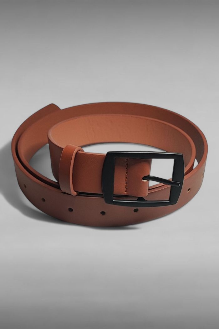 Ceinture cuir marron claire / Boucle acier noire / 117CM