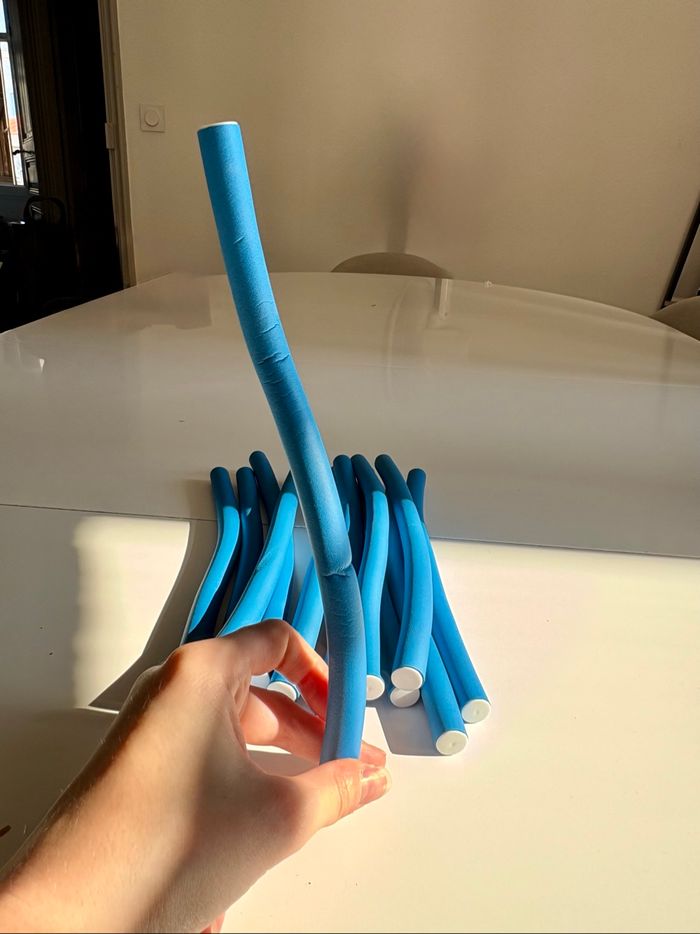 Lot 12 bigoudis flexibles bleu en mousse - photo numéro 2