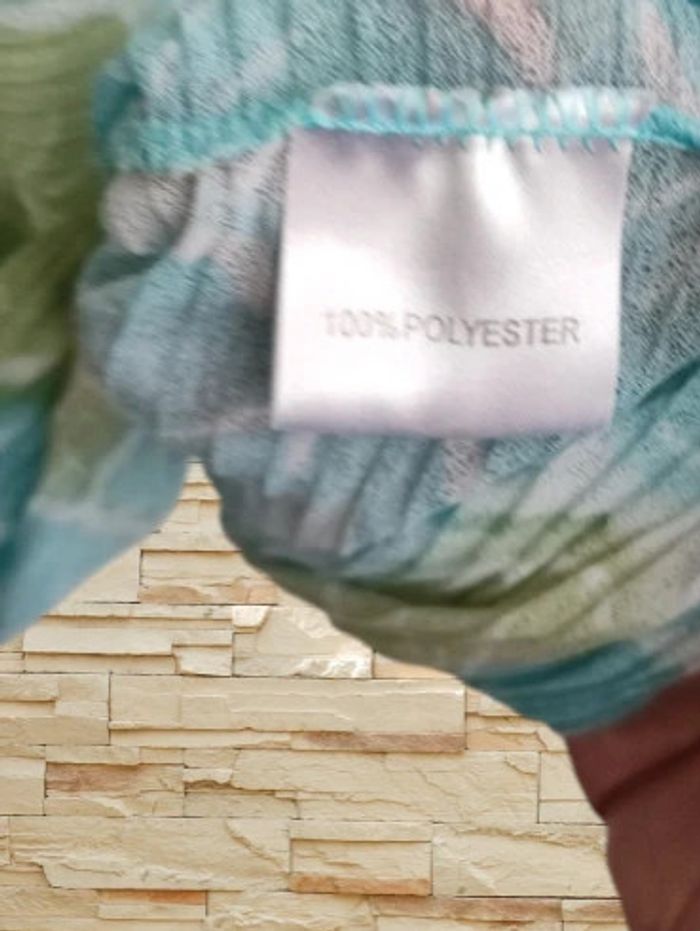Haut voile transparent - photo numéro 3