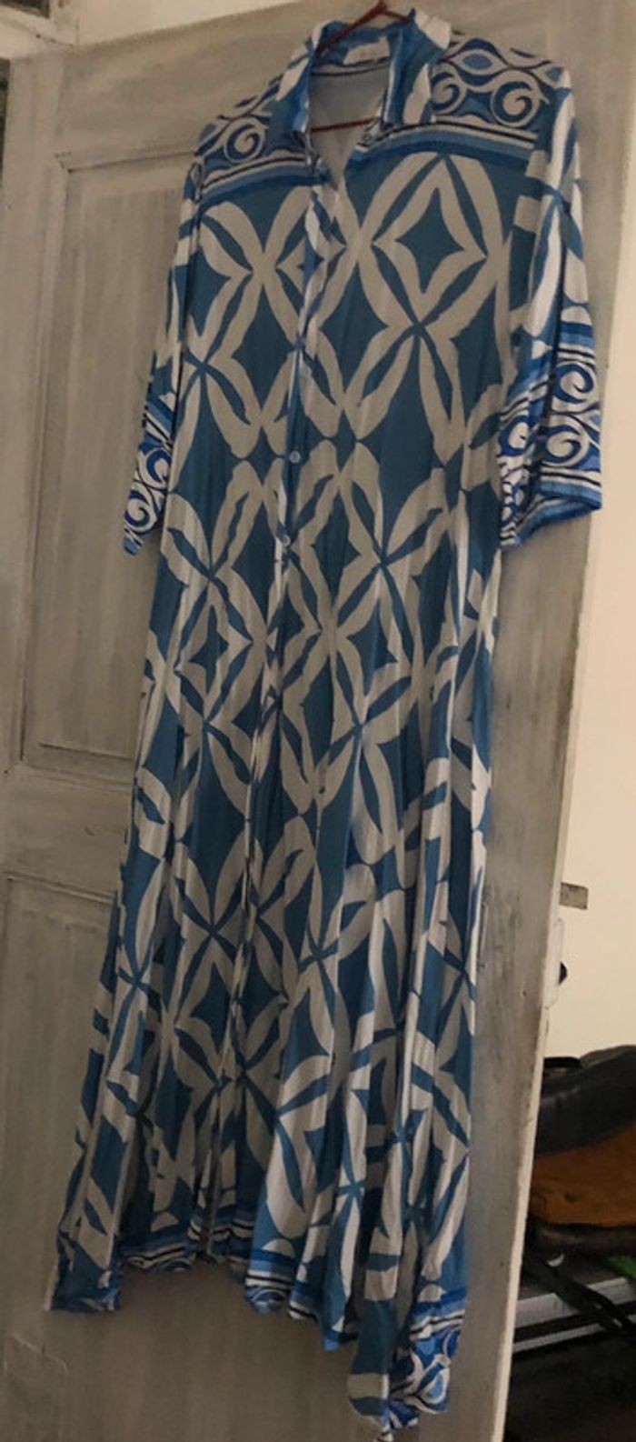 Robe longue bleue - photo numéro 4